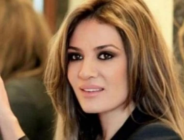 Η Δήμητρα Ματσούκα ποζάρει με μπικίνι και μοιράζει «εγκεφαλικά» (φωτο)